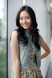 亚洲浪漫女生,邂逅心动瞬间